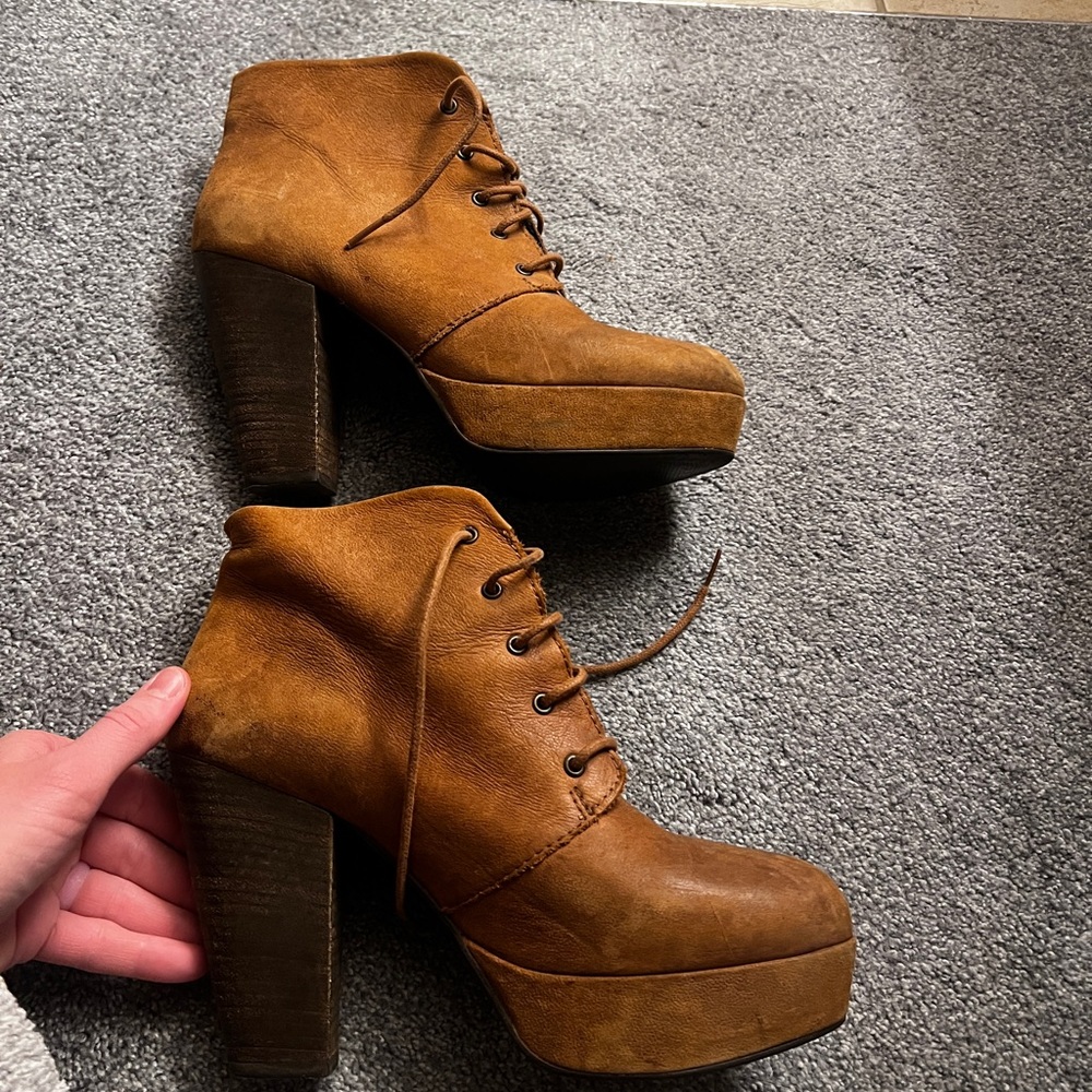 Steve Madden booties